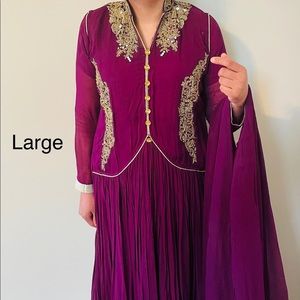 Pakistani 3 Piece Dress